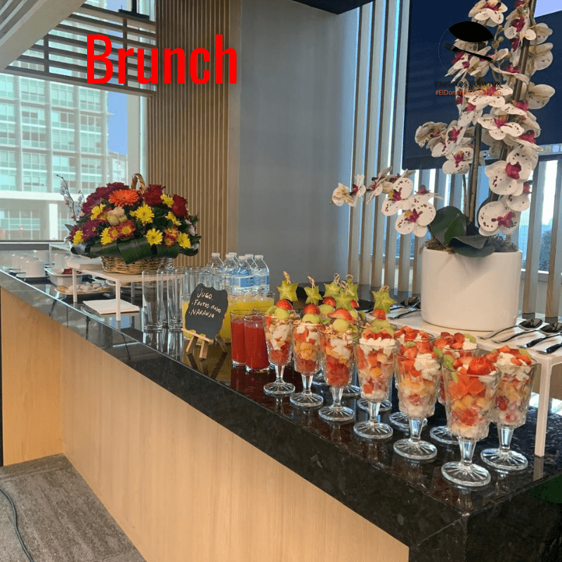 Desayunos y brunches empresariales, Copa de fruta con yogurt